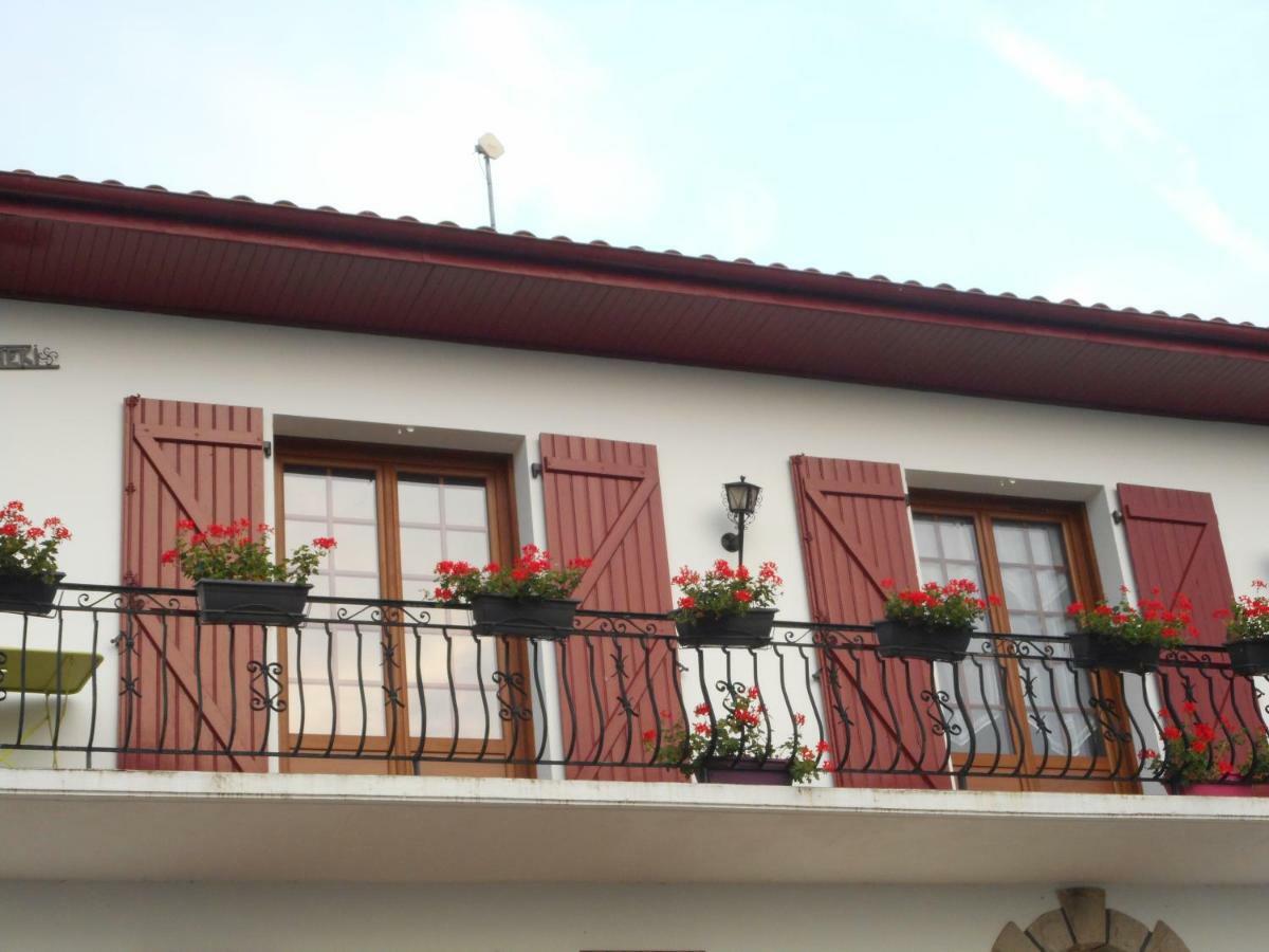 Nun Hobeki Apartment Aincille Exterior photo